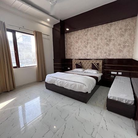 Mangalam Grand Hotel Lucknow Exterior photo
